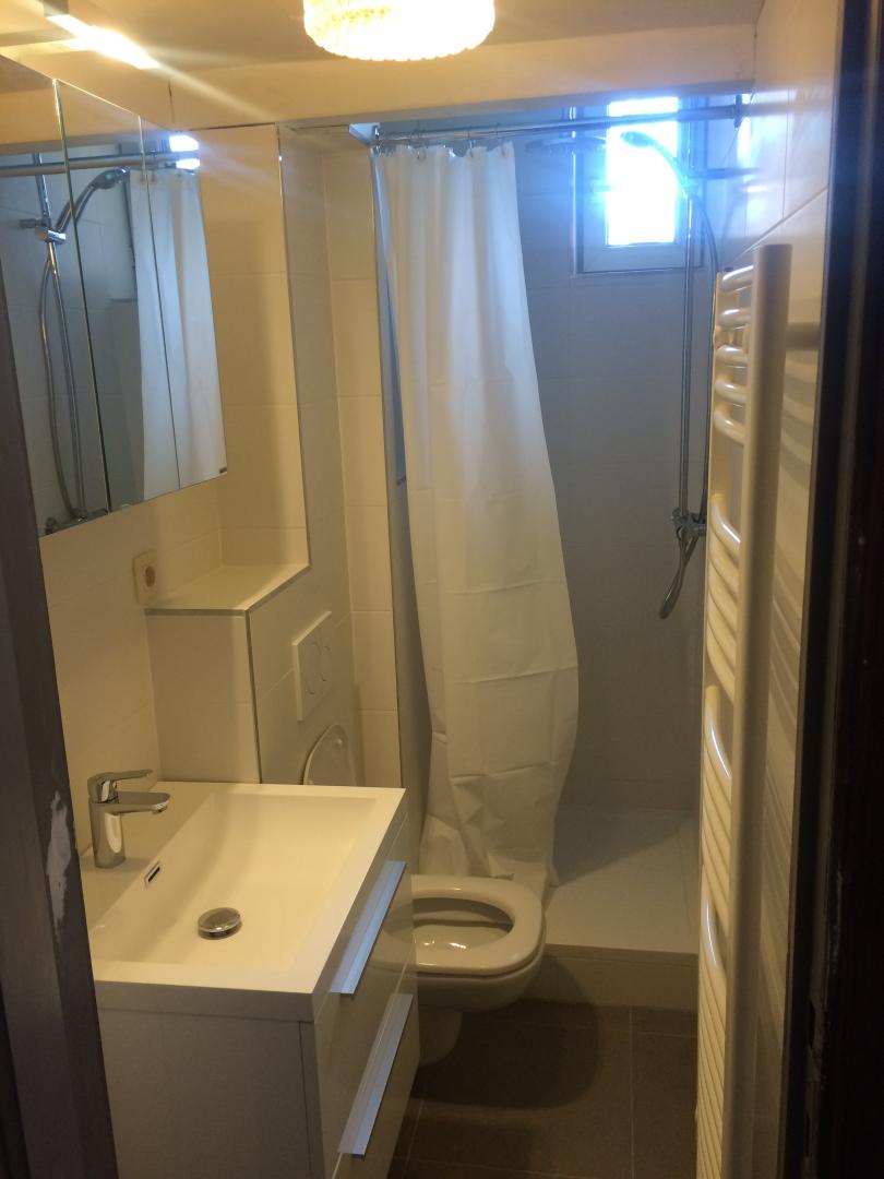 Rénovation sanitaire réalisée par JODRO à Nivelles et environs